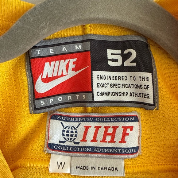 Nike Yellow USA Hockey Jersey - Picture 3 of 6